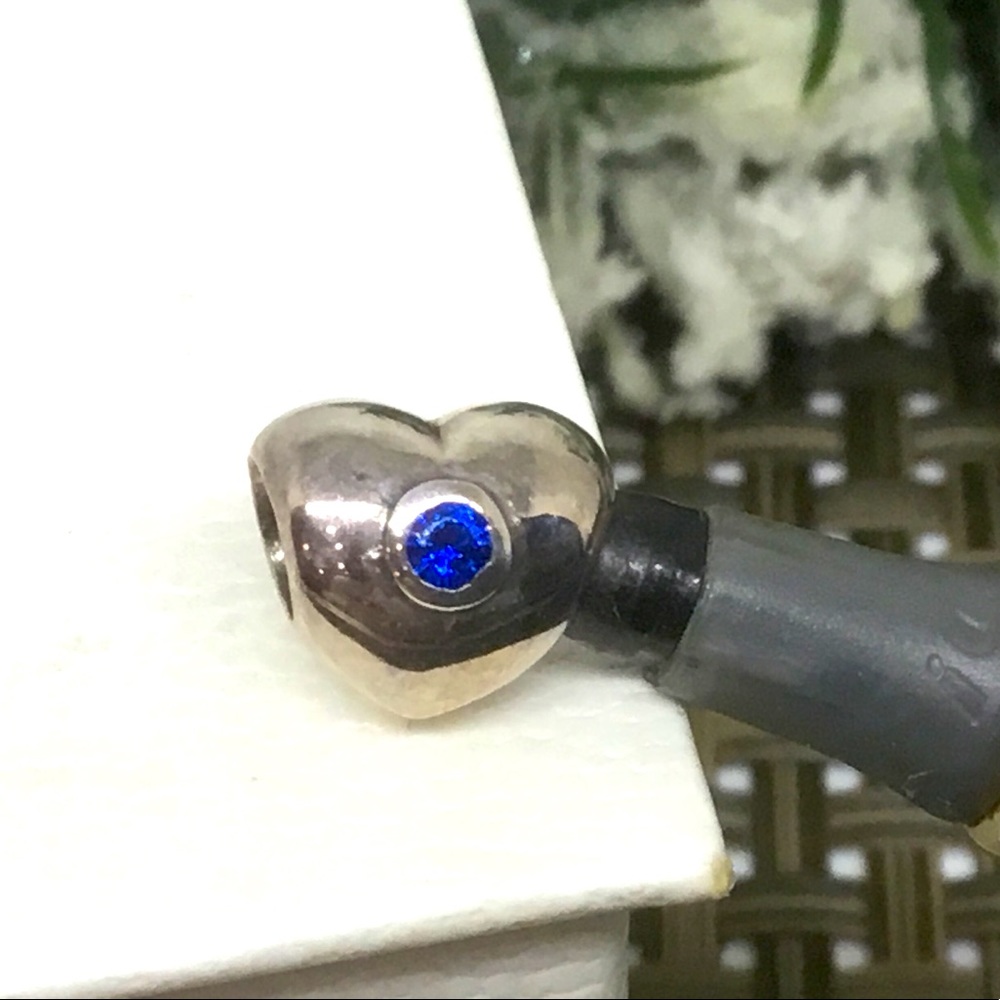 - Pandora Commemorative Royal Wedding Heart w Blue Stone Charm!